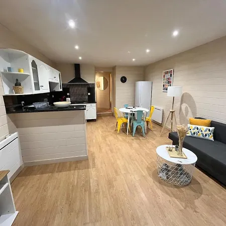 Alonville 2pers Wifi And Tv