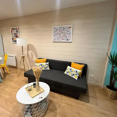 アパート Alonville 2pers Wifi And Tv