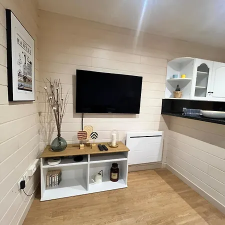 Alonville 2pers Wifi And Tv Nantes